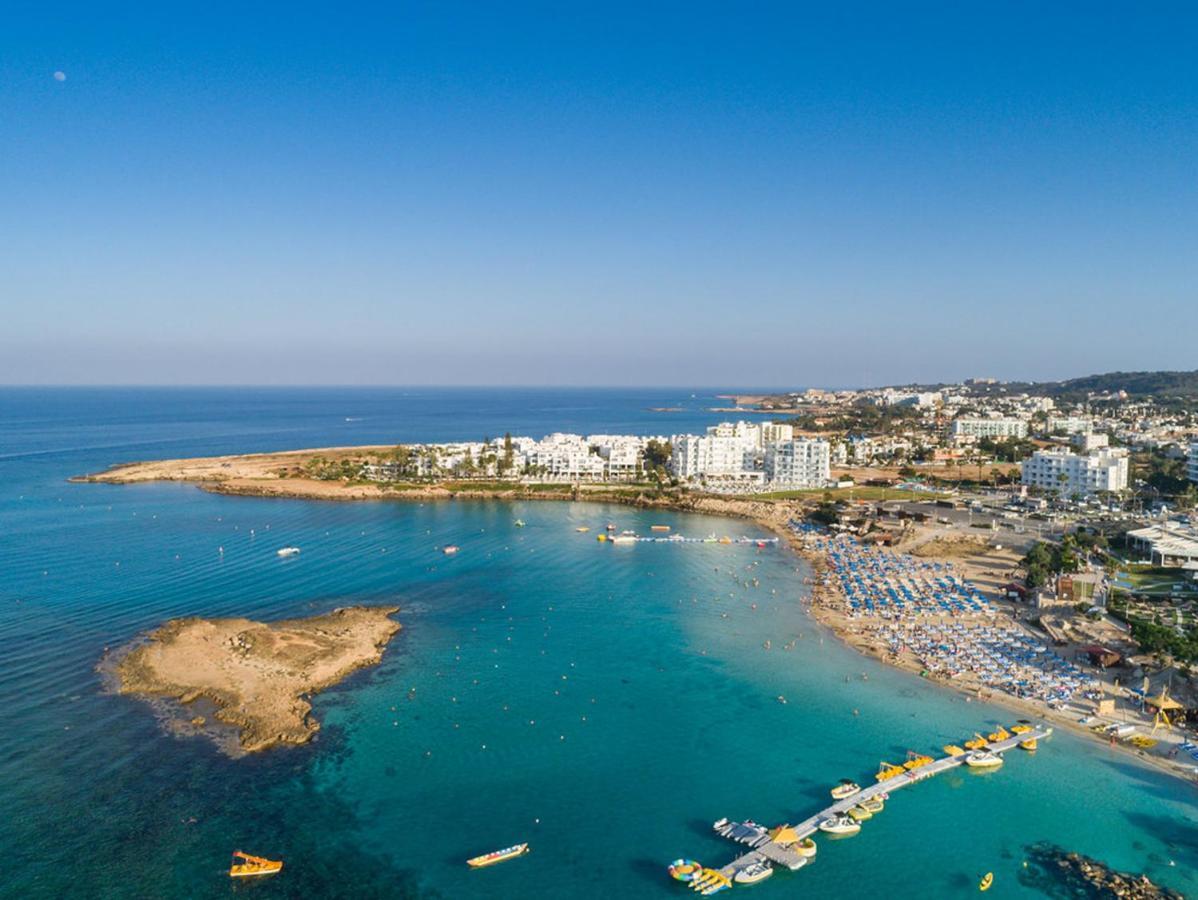 Island Home Seaside Villa Paralímni Kültér fotó