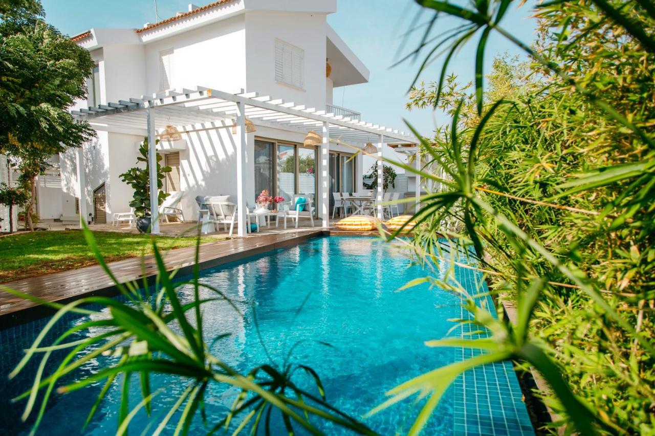 Island Home Seaside Villa Paralímni Kültér fotó
